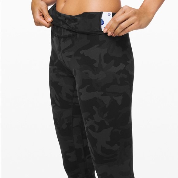 🚫SOLD🚫Lululemon Align 28” Incognito Camo Grey🍋 - Picture 3 of 8